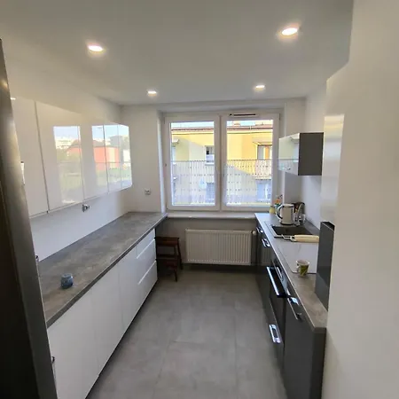 Apartment Przy Cukierni Knurow (Silesia)