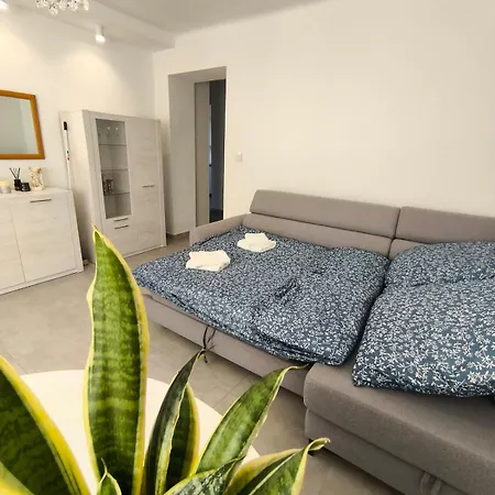 Przy Cukierni Apartment